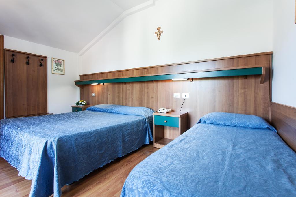 Hotel Los Angeles Ασίζη Εξωτερικό φωτογραφία